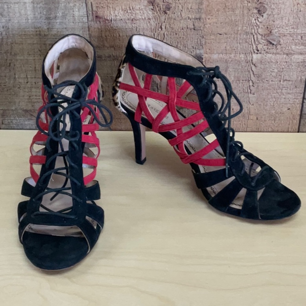 Pour LaVictoire Suede Heel, 8.5